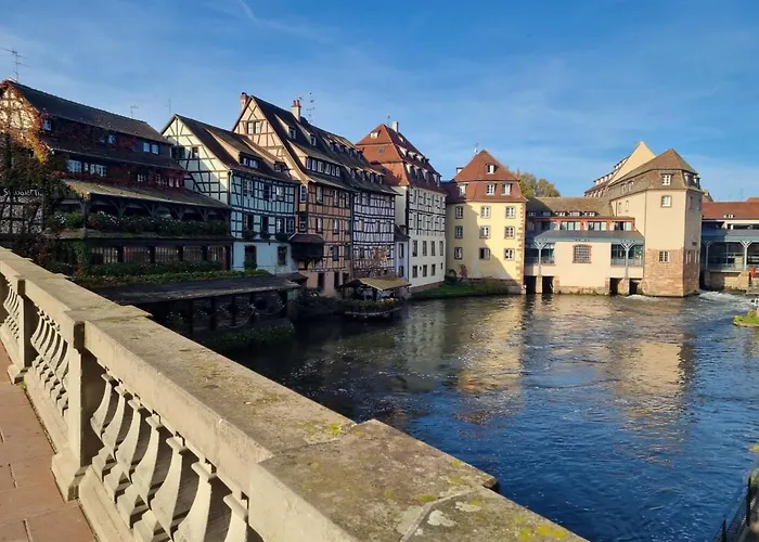 Appartement Petite France-cathedrale, Duplex 100m2- 3 Straatsburg