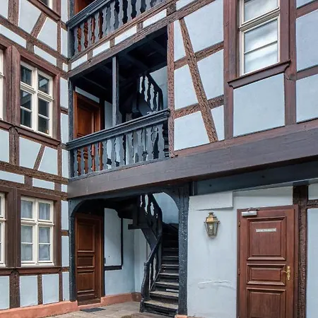 Apartment Petite France-cathedrale, Duplex 100m2- 3 *